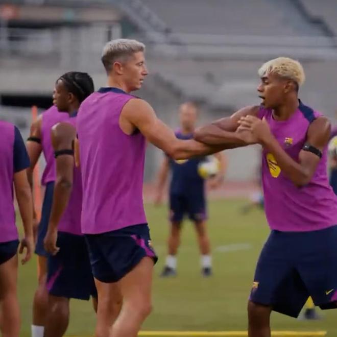 爱游戏官方入口-莱万多夫斯基连续三场比赛得分超过大比分获胜，FPX不断突破！